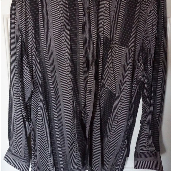 Dress shirt - Picture 2 of 2